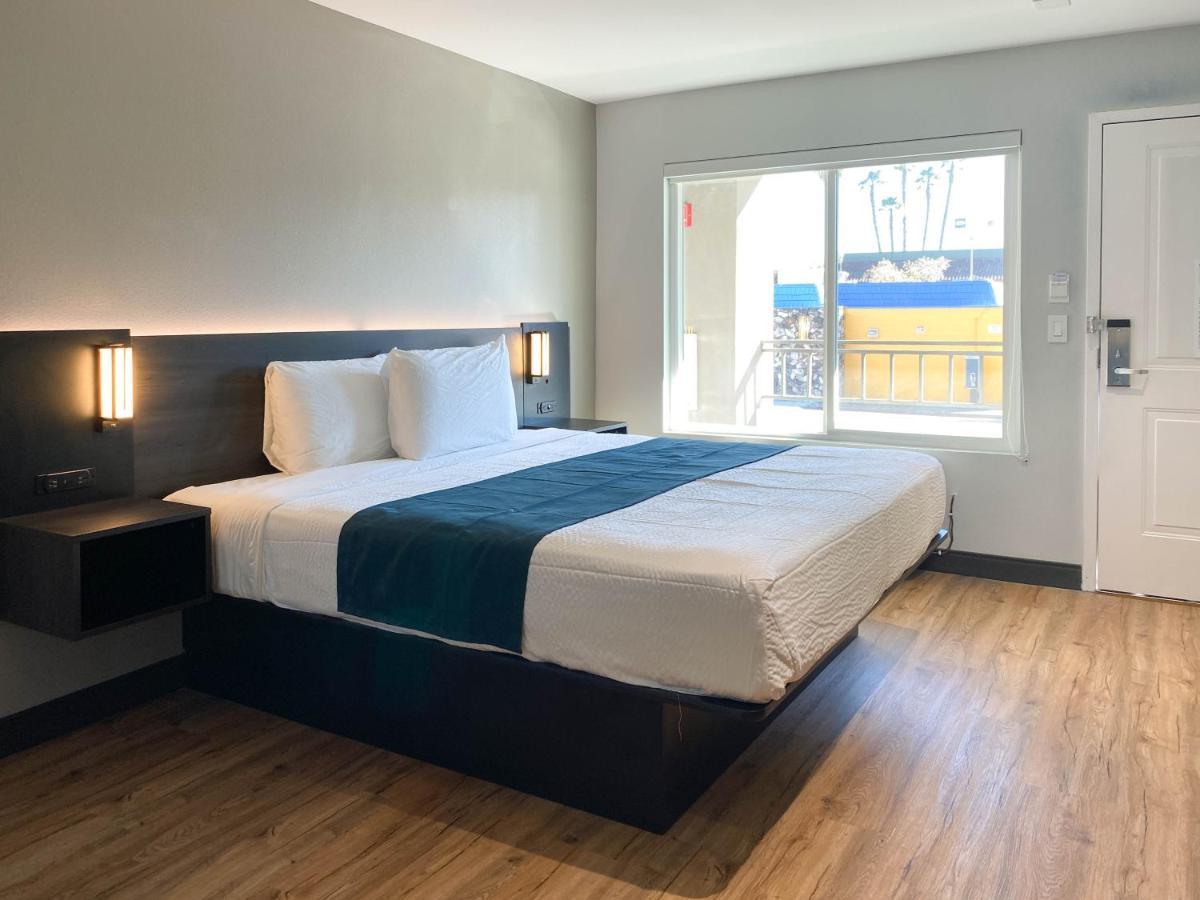Studio 6 Suites Stockton, Ca Waterfront Zewnętrze zdjęcie
