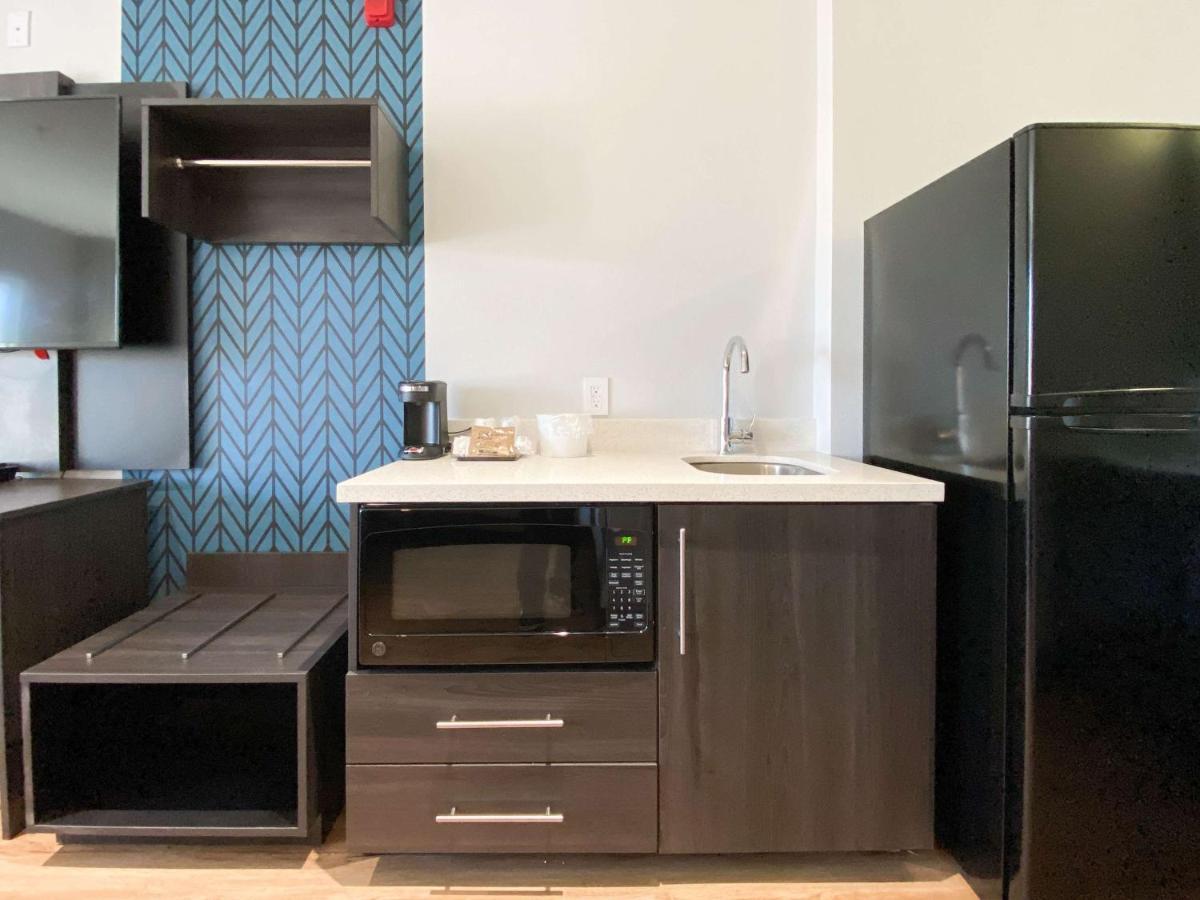 Studio 6 Suites Stockton, Ca Waterfront Zewnętrze zdjęcie