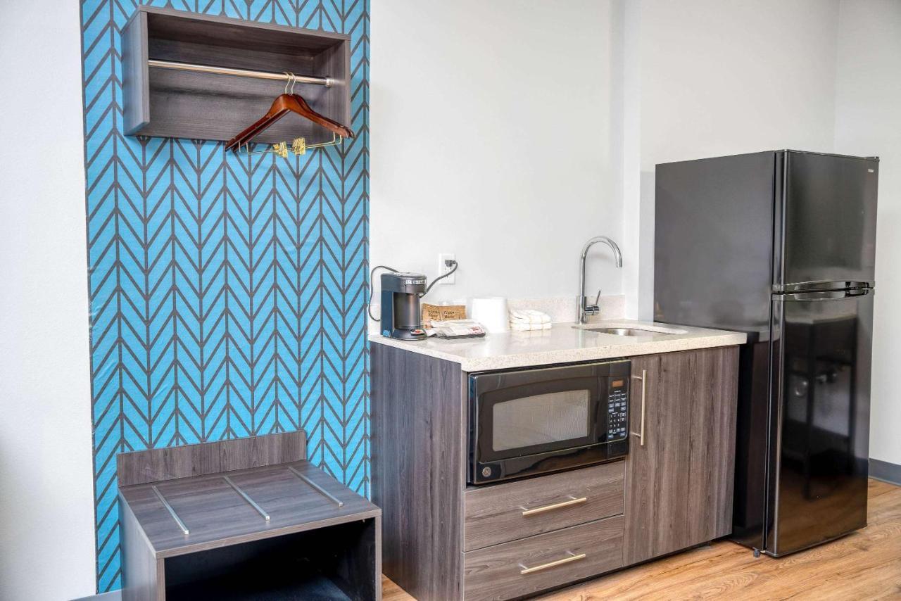 Studio 6 Suites Stockton, Ca Waterfront Zewnętrze zdjęcie